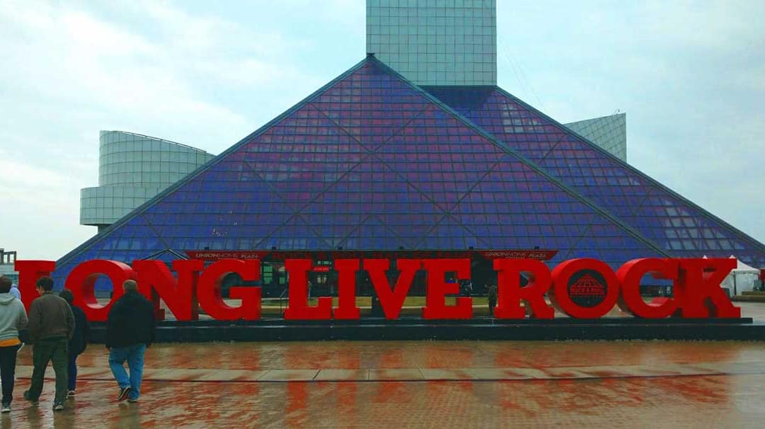 Cleveland’s Rock and Roll Hall of Fame: The Stories Behind Music’s Greatest Legends