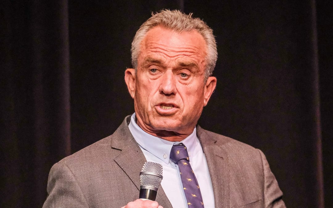 Federal Health Department Reorganizes and Slashes Staff