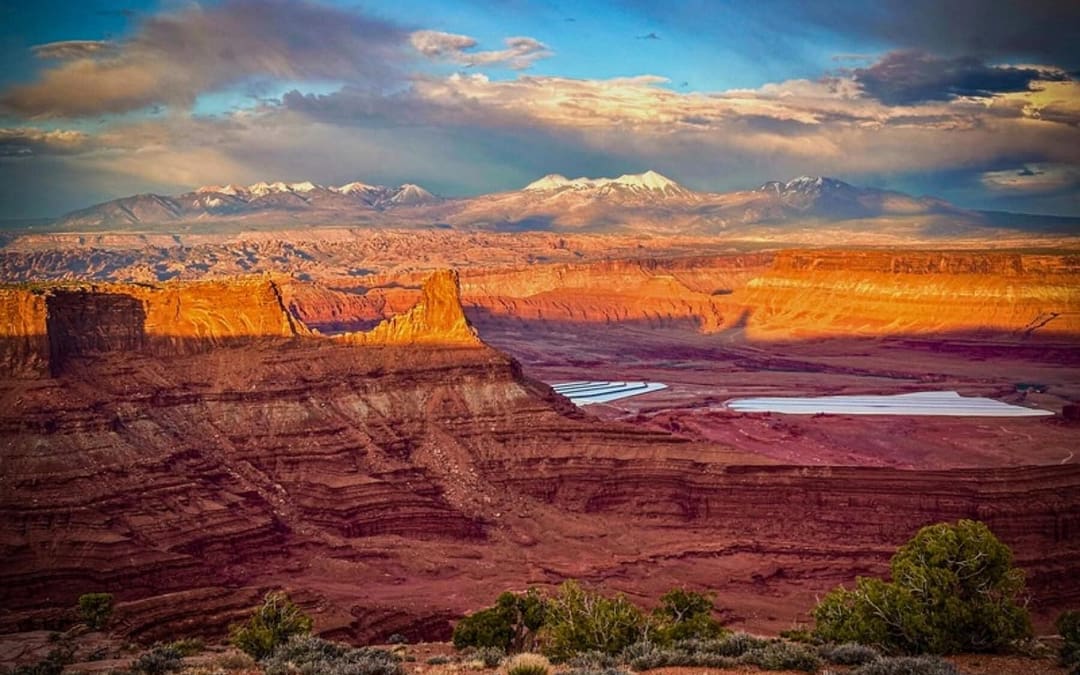 Hidden Gems in the American West: Road Tripping Through Canyon Country