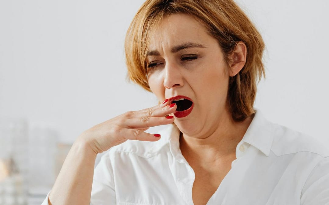 Why Yawns Help Us Spot Spiders and Cockroaches Faster