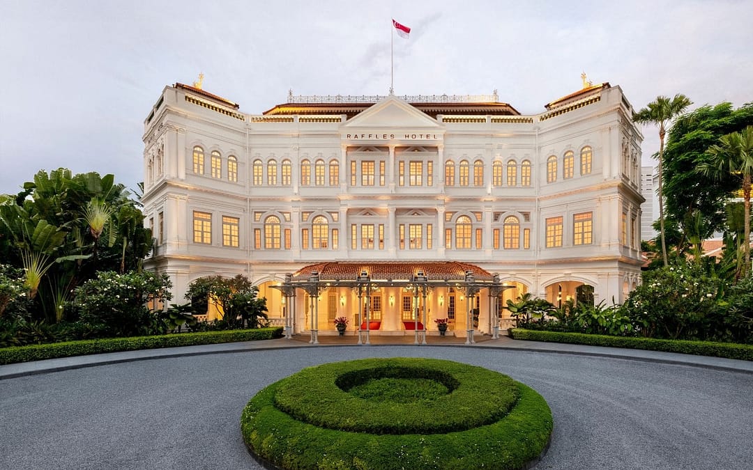 Singapore Sling into Paradise: Inside the Timeless Luxury of Raffles Singapore