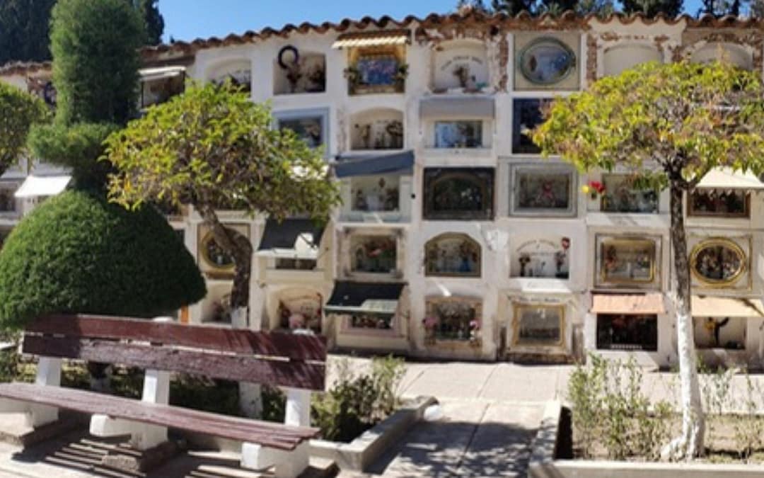 Why a Cemetery in Bolivia Became the Most Joyful Day of My South American Journey