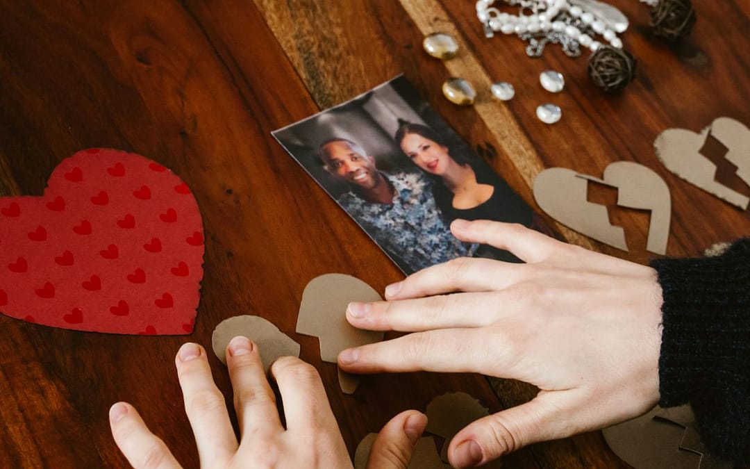 How to Know When a Relationship Is Falling Apart