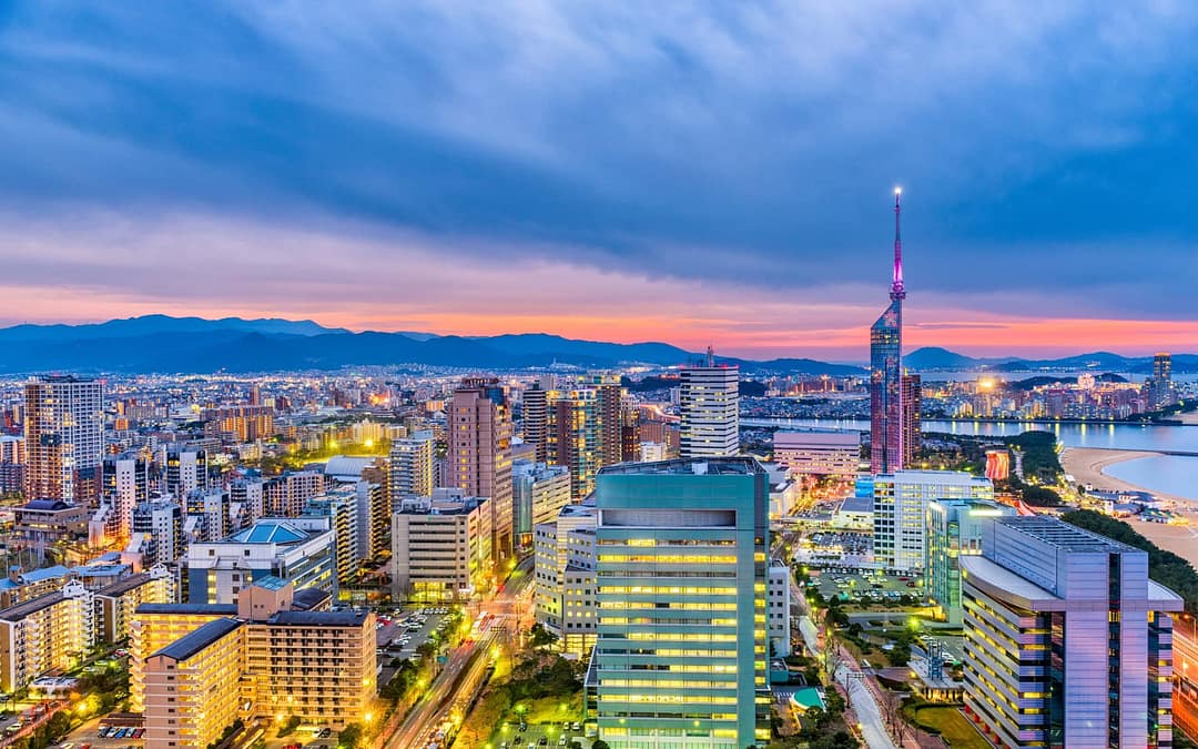 Fukuoka, Japan: The Coastal City Where Tonkotsu Ramen Was Born and Slow Travel Thrives