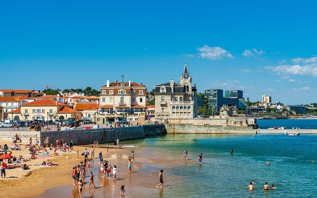 Day Trip from Lisbon: Cascais, the Mouth of Hell, and Europe’s Westernmost Point
