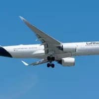 Lufthansa now offers long-haul passengers free messaging services on flight