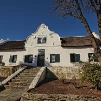 Weekend wander: The prettiest heritage streets to stroll in spring