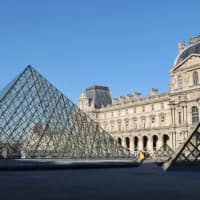Louvre museum to raise ticket prices for non-European visitors in 2026