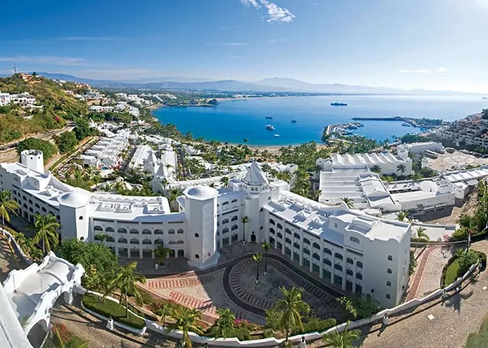 Mexico Travel 2026: Must-Stay Hotels From Luxe to Coastal Charm