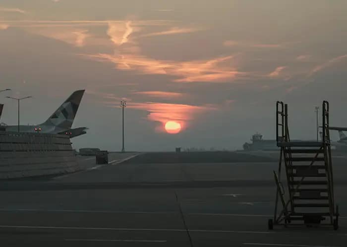 Travel Downtime Done Right: Affordable Online Entertainment for Canadians