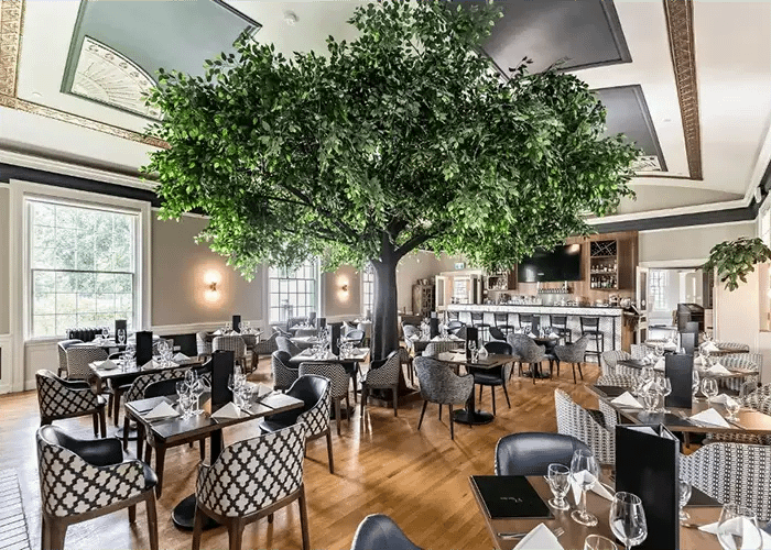 Why Couples and Corporations Are Choosing The Inn on Officers’ Garden for Memorable Gatherings