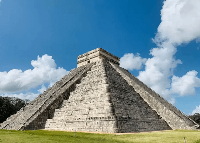 Flights to Cancún for Your Summer Escape