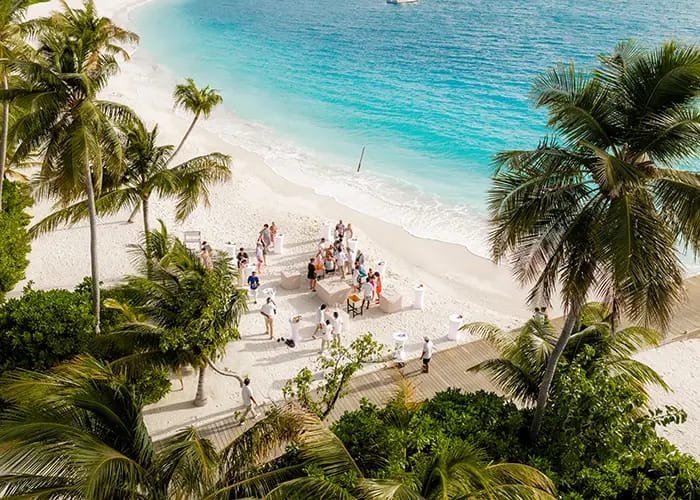 Sun Siyam Iru Veli Invites Guests to Help Restore Maldivian Reefs Through New Coral Planting Program
