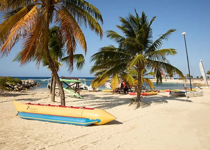 Experience the Rhythm of Jamaica at Bahia Principe Escape Runaway Bay