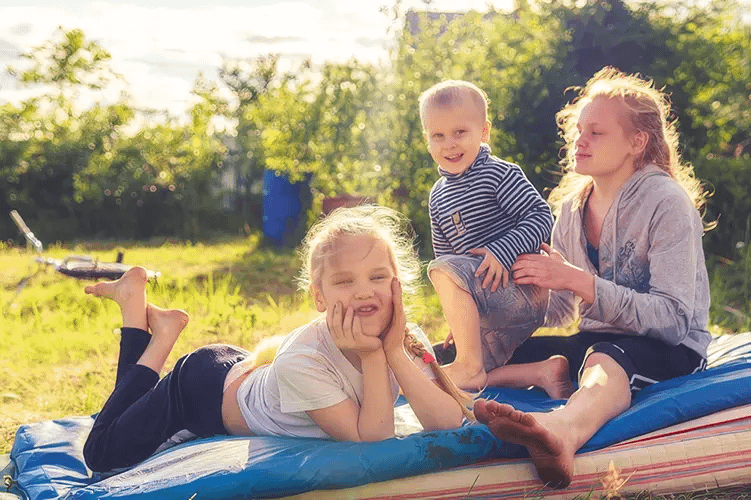 How to Keep Children Active and Inspired During Long Family Vacations