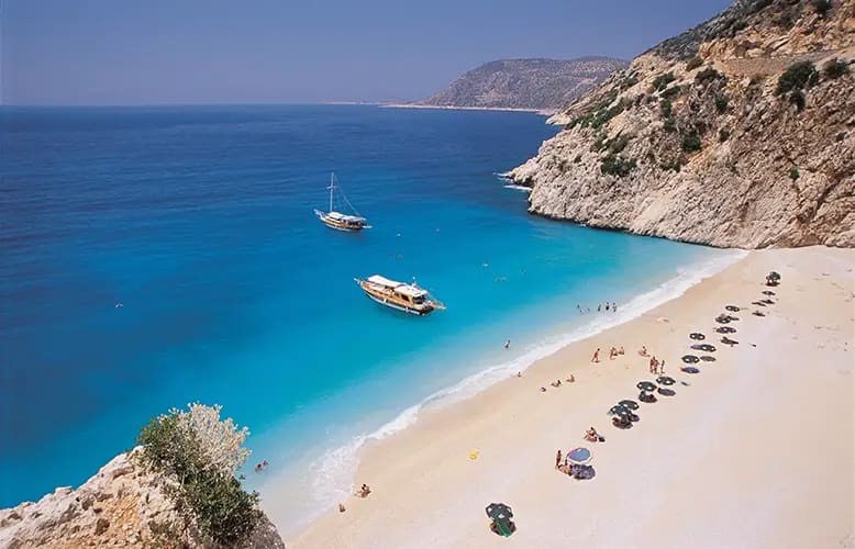 Enjoy the last days of the summer breeze in Antalya